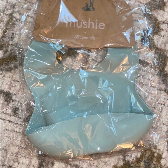 Other - Brand new Mushie Silicone bib - Sage